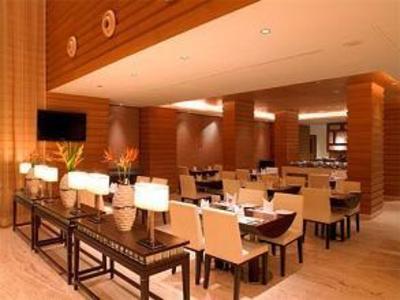 фото отеля Royal Orchid Central Grazia, Vashi