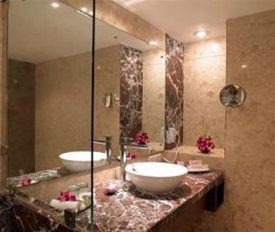 фото отеля Royal Orchid Central Grazia, Vashi