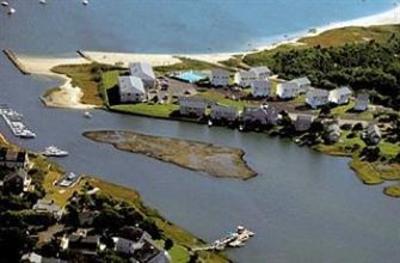 фото отеля Green Harbor on the Ocean