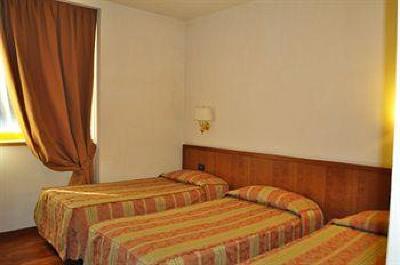 фото отеля Hotel Tivoli