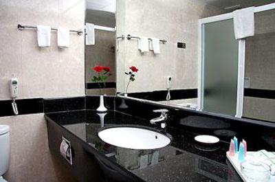 фото отеля Overseas Chinese Friendship Hotel