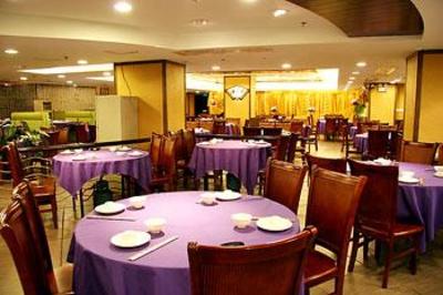 фото отеля Overseas Chinese Friendship Hotel