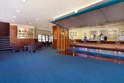 фото отеля Australis Noosa Lakes Resort