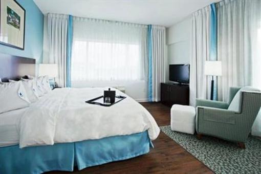 фото отеля Hotel Indigo Fort Myers River District