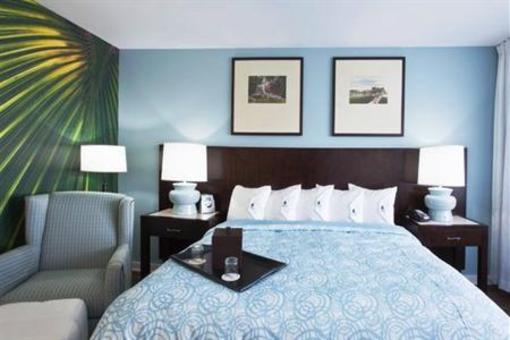 фото отеля Hotel Indigo Fort Myers River District