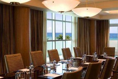 фото отеля The Ritz Carlton Fort Lauderdale