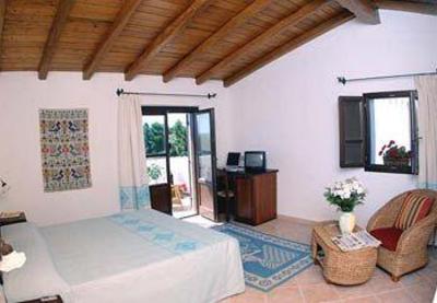 фото отеля Nuraghe Arvu Resort Dorgali