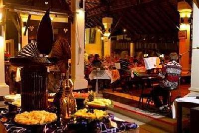 фото отеля Royal Bangsak Beach Resort Phang Nga