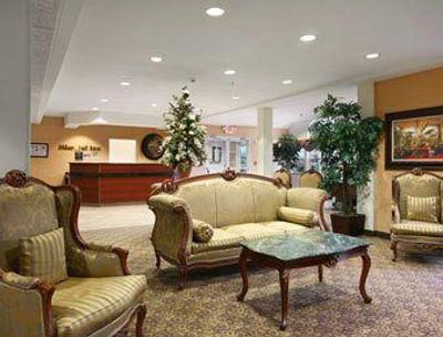 фото отеля Microtel Inn & Suites Indianapolis Airport