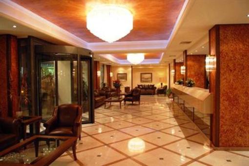 фото отеля Park Hotel Volos