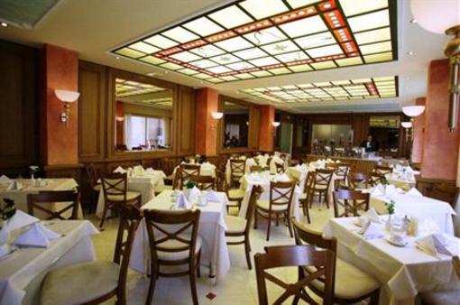 фото отеля Park Hotel Volos