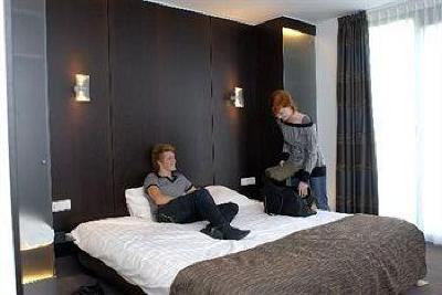 фото отеля Golden Tulip West Ende