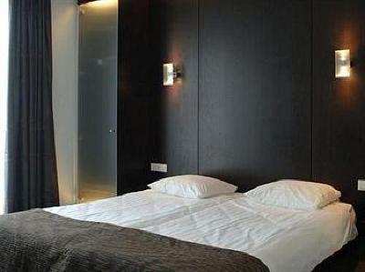 фото отеля Golden Tulip West Ende