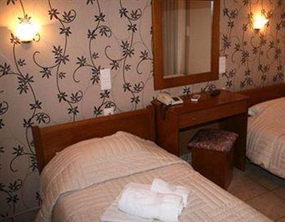 фото отеля Tsikeli Hotel
