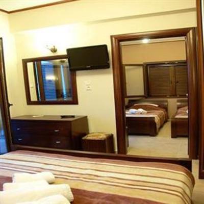 фото отеля Tsikeli Hotel