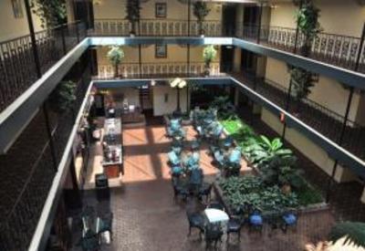 фото отеля BEST WESTERN Chateau Louisianne