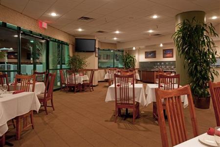 фото отеля Holiday Inn Palmdale