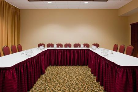 фото отеля Holiday Inn Palmdale