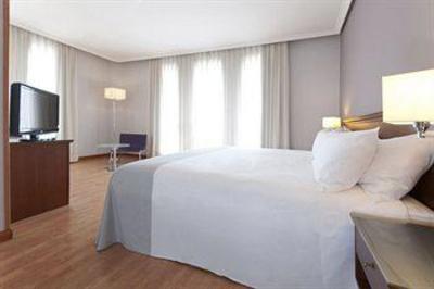 фото отеля Tryp Cibeles