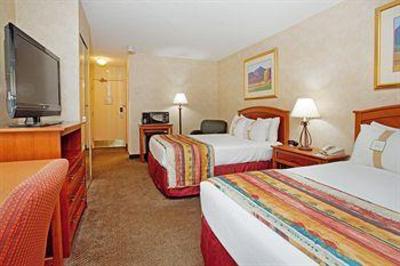 фото отеля Holiday Inn Steamboat Springs