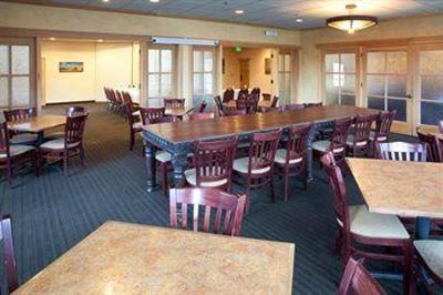 фото отеля Holiday Inn Steamboat Springs