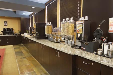 фото отеля BEST WESTERN Bonnyville Inn & Suites