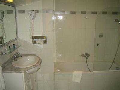 фото отеля Hotel Athenee Cannes