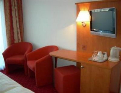фото отеля Hotel Kreuz Leissigen