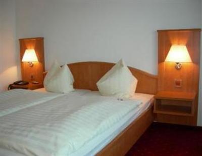 фото отеля Hotel Kreuz Leissigen