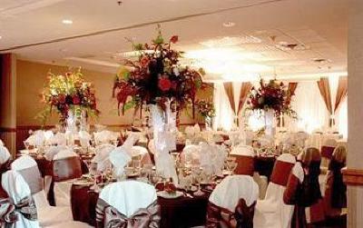 фото отеля Poco Inn & Suites Hotel