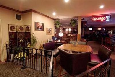 фото отеля Poco Inn & Suites Hotel