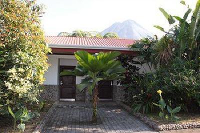 фото отеля Volcano Lodge & Gardens