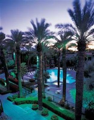 фото отеля Doubletree Paradise Valley Resort