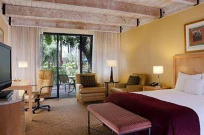 фото отеля Doubletree Paradise Valley Resort