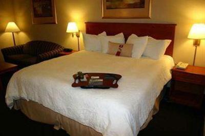 фото отеля Hampton Inn Mitchell
