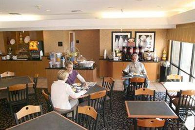 фото отеля Hampton Inn Mitchell
