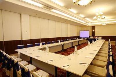 фото отеля Ambrosia Sarovar Portico Hotel