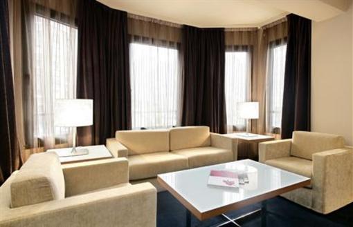 фото отеля Silken Indautxu Hotel