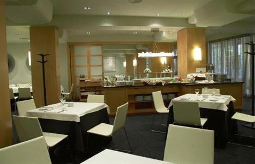 фото отеля Silken Indautxu Hotel