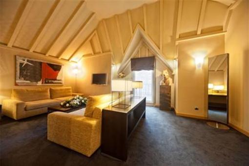 фото отеля Silken Indautxu Hotel