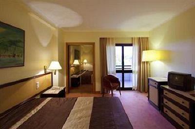 фото отеля Hotel Miracorgo Vila Real