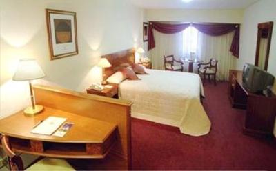 фото отеля Plaza Real Suites Hotel