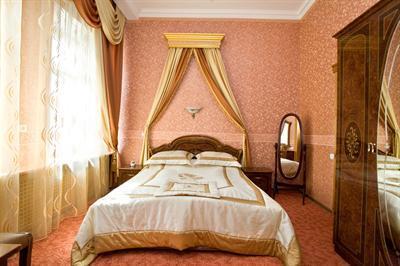 фото отеля Bristol-Central Hotel Taganrog