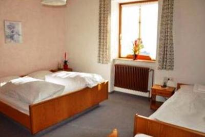 фото отеля Hotel Gasthof Kranz Blumberg