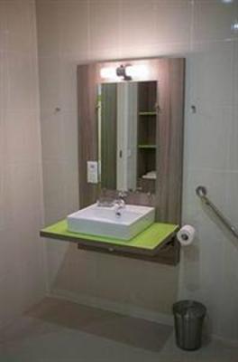 фото отеля Airport Hotel Mauregard