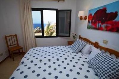 фото отеля Apartamentos Reyes