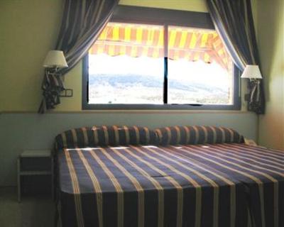 фото отеля Hostal Los Hueros