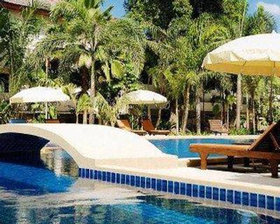 фото отеля Thanthip Villa Phuket