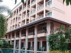 фото отеля Thanthip Villa Phuket
