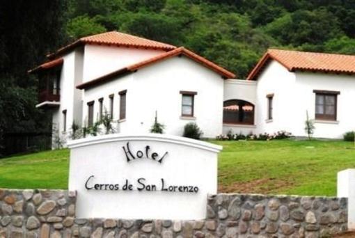 фото отеля Hotel Cerros de San Lorenzo